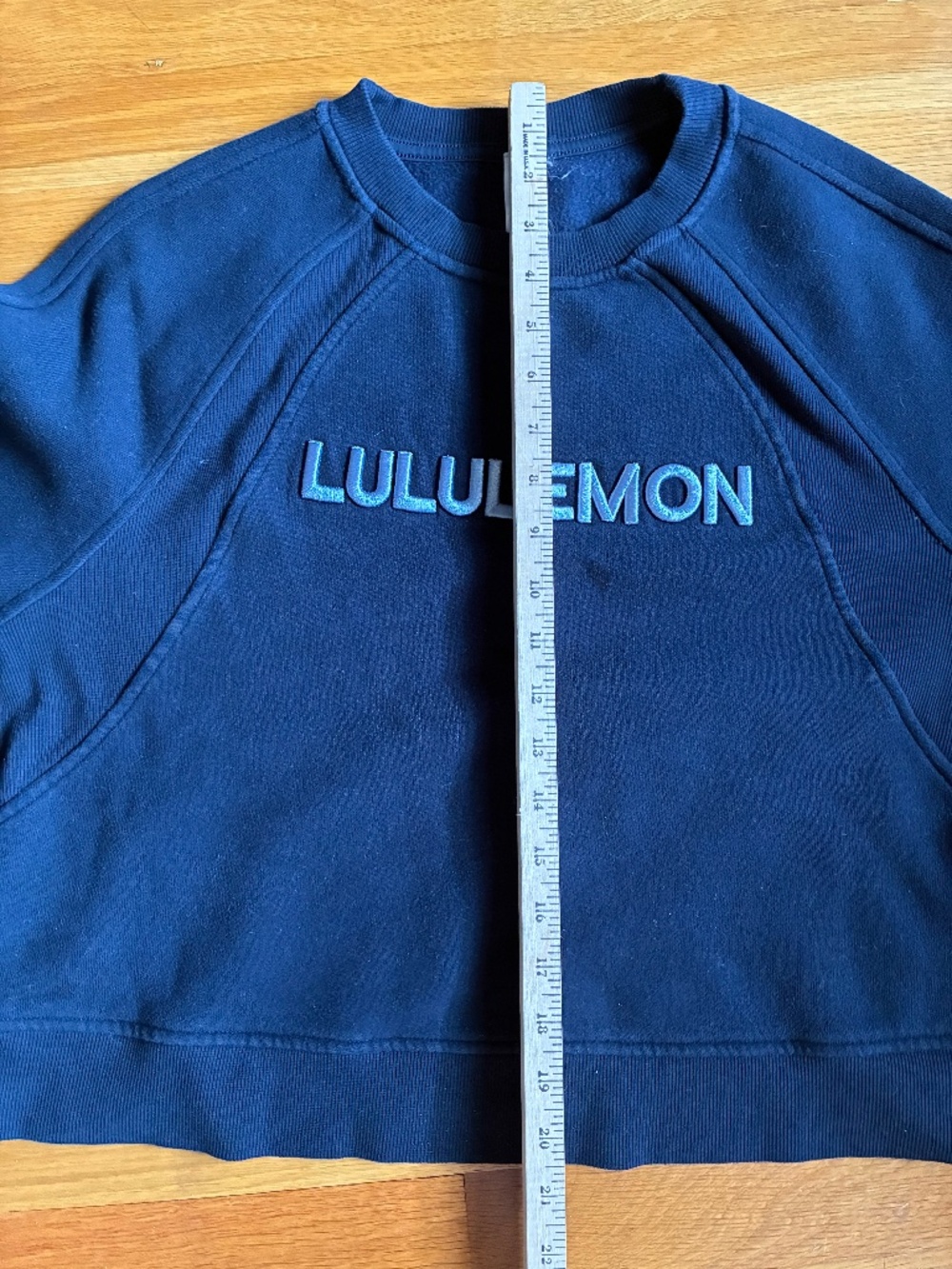 Lululemon Scuba Oversized Pullover Wordmark True Navy Crewneck - Picture 3 of 5